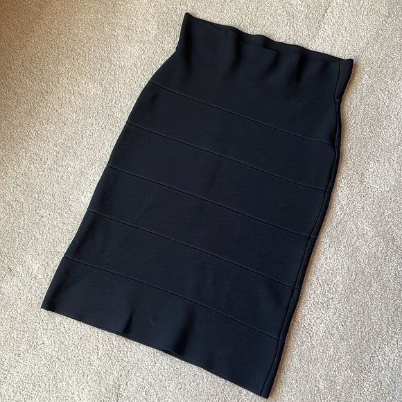 BCBG MaxAzria high waist bodycon pencil black skirt women’s small sexy - Picture 2 of 8